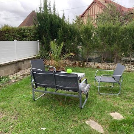 Maisonette Avec Jardin Evreux Exterior photo